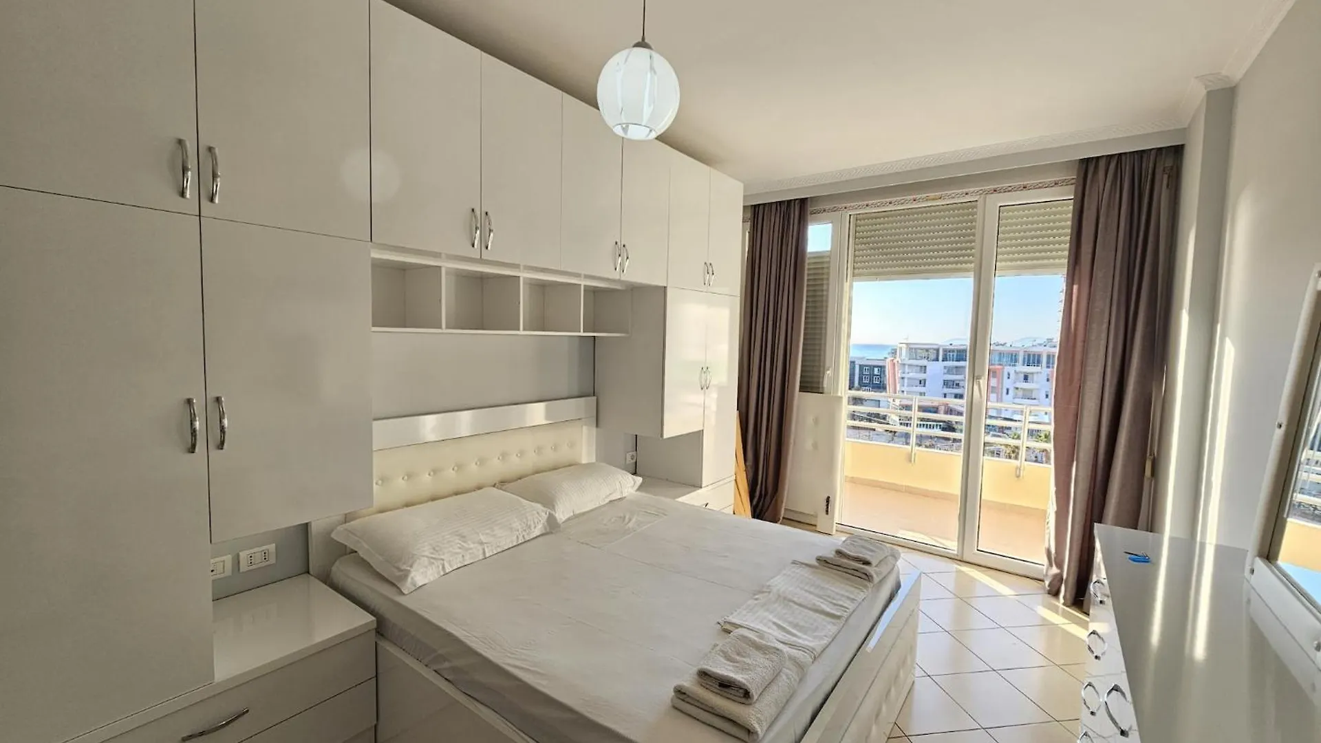 Pretty Apartment Near Uji Ftohte Beach Vlorë